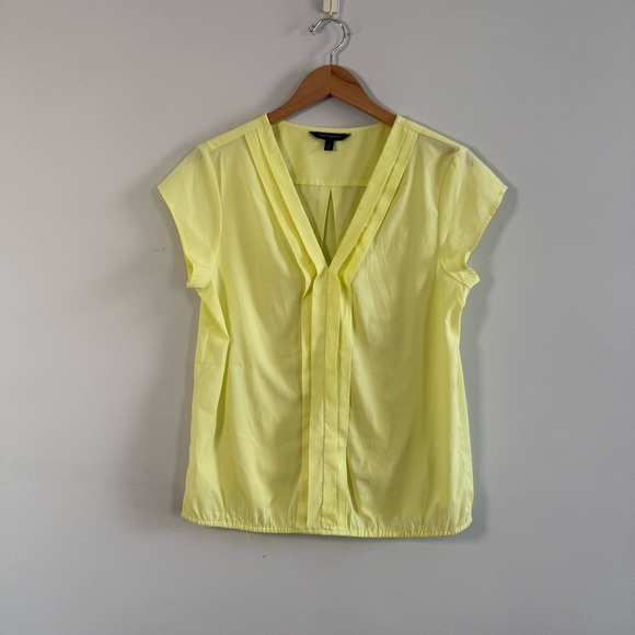 Banana Republic Light Yellow Blouse, Size L, Excellent Condition - Picture 1 of 6